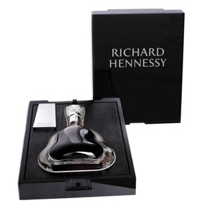 RICHARD HENNESSY GIFT BOX 700ML